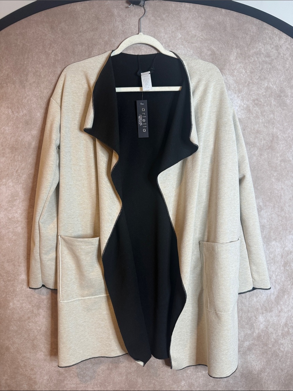 Ariella Reversible Open-Front Cardigan in Cream and Black